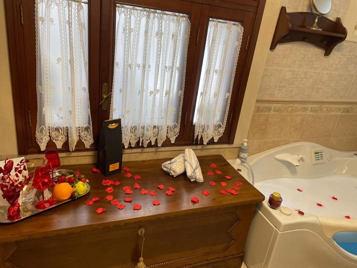 Regina Suite Бриндізі Екстер'єр фото